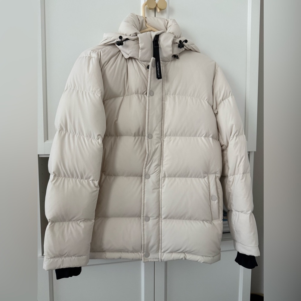Aritzia TNA The super puff jacket